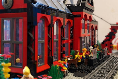 Lego&copy;-Stadt und Brickmaster 2026